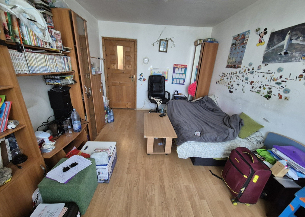 🏡 Apartament 2 camere – zonă excelentă, cu potențial!