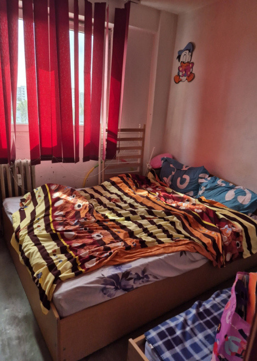 🏡 Apartament 2 camere – zonă excelentă, cu potențial!