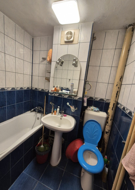 🏡 Apartament 2 camere – zonă excelentă, cu potențial!