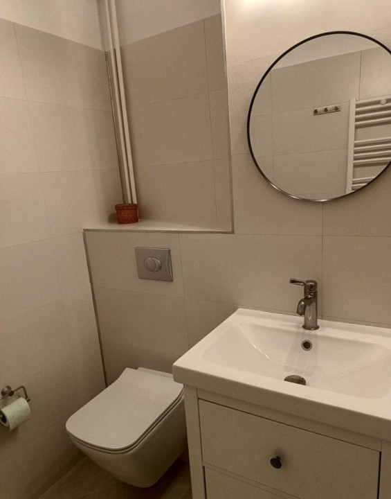 Apartament decomandat cu 2 camere  in zona Marriot Hotel