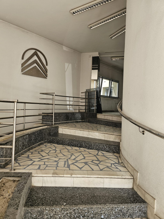 Spatiu Comercial - 210mp - Zona Universitate
