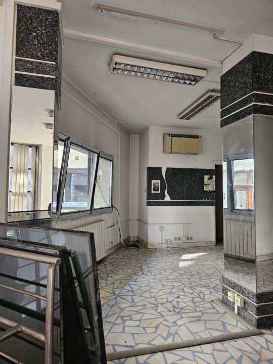 Spatiu Comercial - 210mp - Zona Universitate