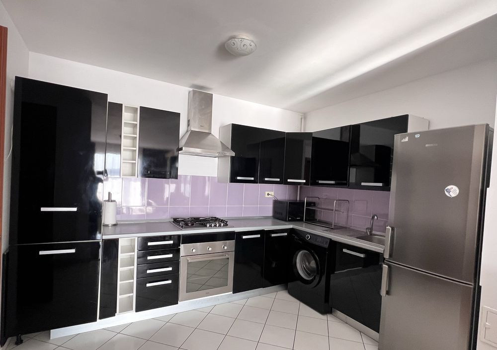 Apartament decomandat cu 2 camere  in zona Metropolis Residence