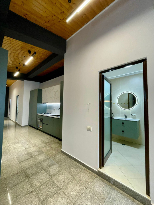 Apartament 3 camere, 175mp,4 locuri de parcare, zona-Straulesti /Hotel Phoenicia
