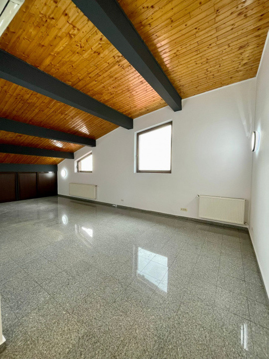 Apartament 3 camere, 175mp,4 locuri de parcare, zona-Straulesti /Hotel Phoenicia