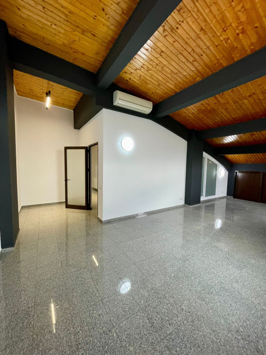 Apartament 3 camere, 175mp,4 locuri de parcare, zona-Straulesti /Hotel Phoenicia