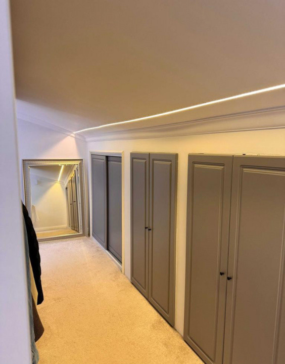 Vila 4 camere | Lux | Aviatei | 180 mp