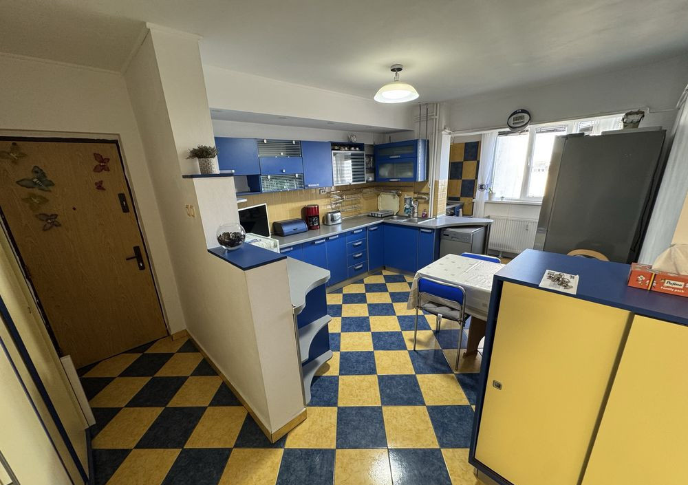 Apartament 4 camere, 90mp, zona - Berceni
