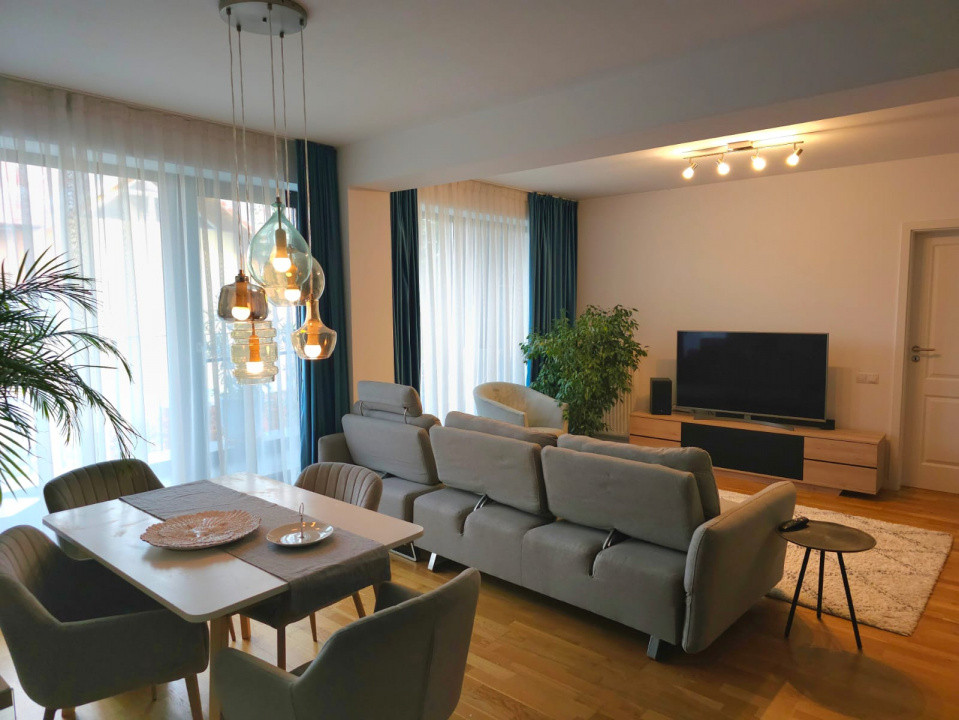 Apartament cu 3 camere Voluntari 
