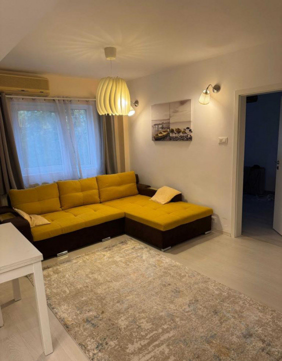 Apartament 3 camere, 90mp, zona Salaj