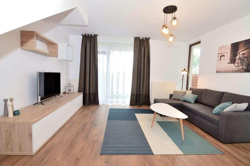  Închiriez Vila de Vis – Pipera / Voluntari | 1.350 €/lună