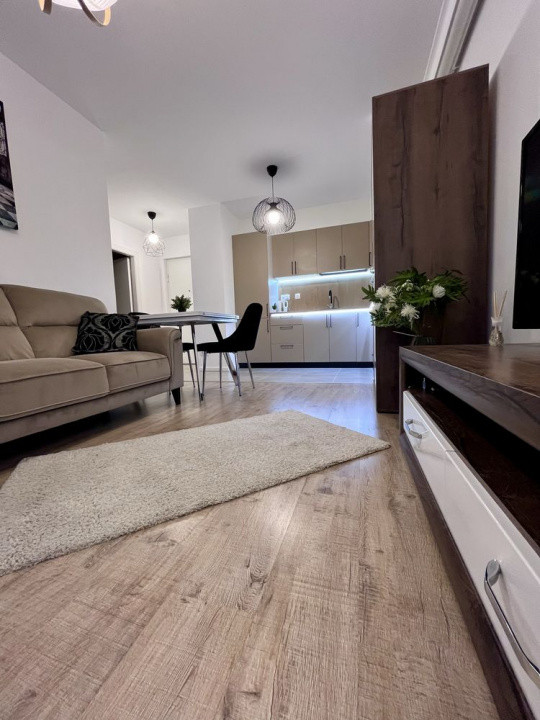 Apartament de închiriat cu 2 camere în Pipera 