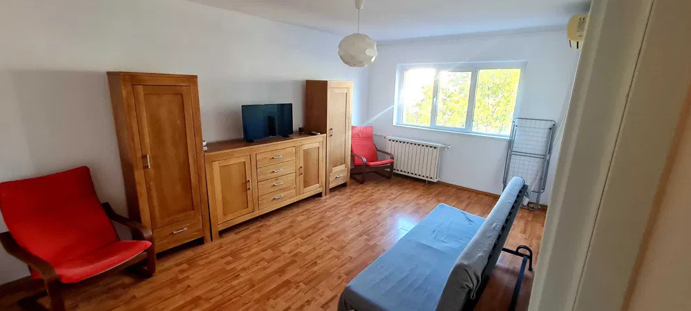 de inchiriat apartament decomandat cu 2 camere  in Aviatiei 