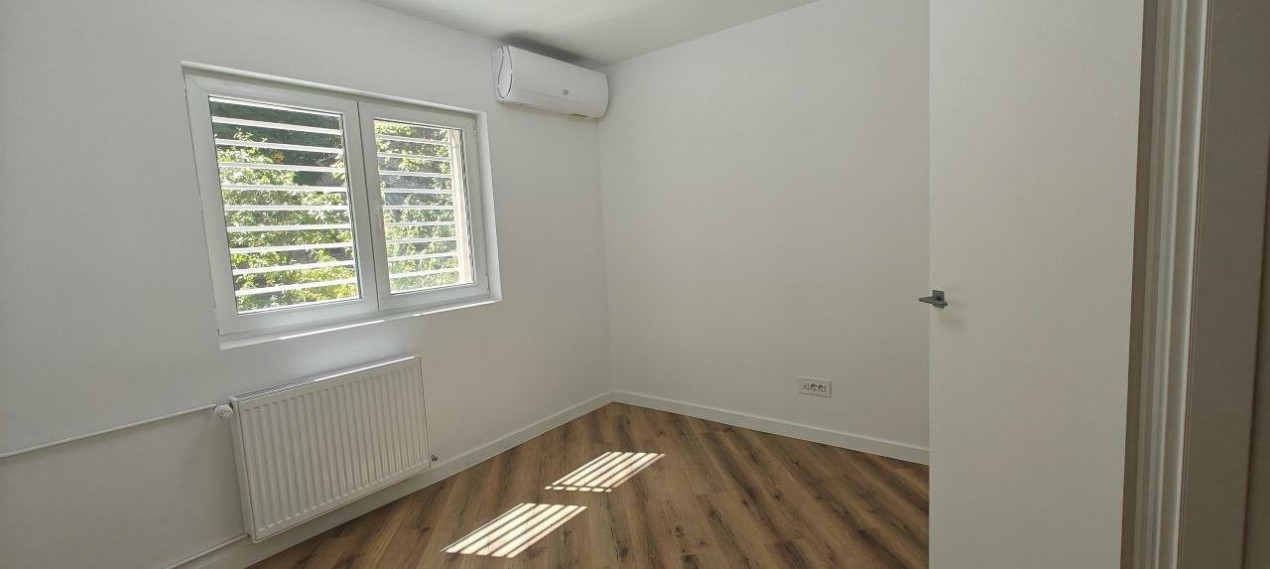 Apartament 4 camere Timpuri Noi