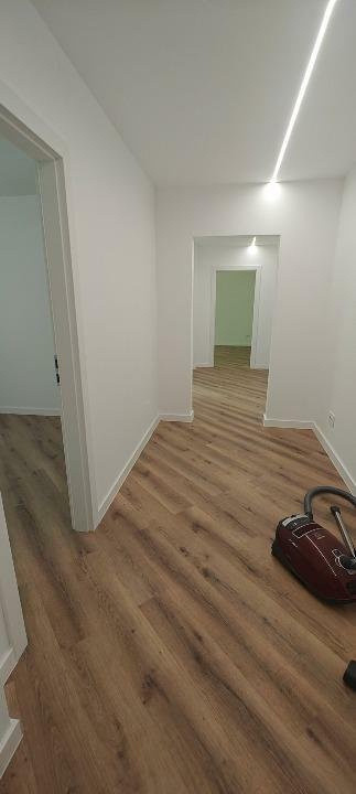 Apartament 4 camere Timpuri Noi