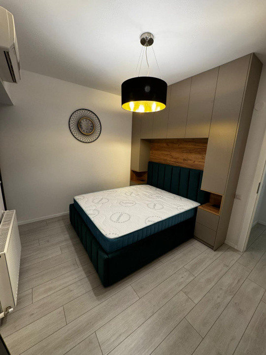 De inchiriat apartament LUX semidecomandat cu 2 camere, 2 balcoane  in Decebal 