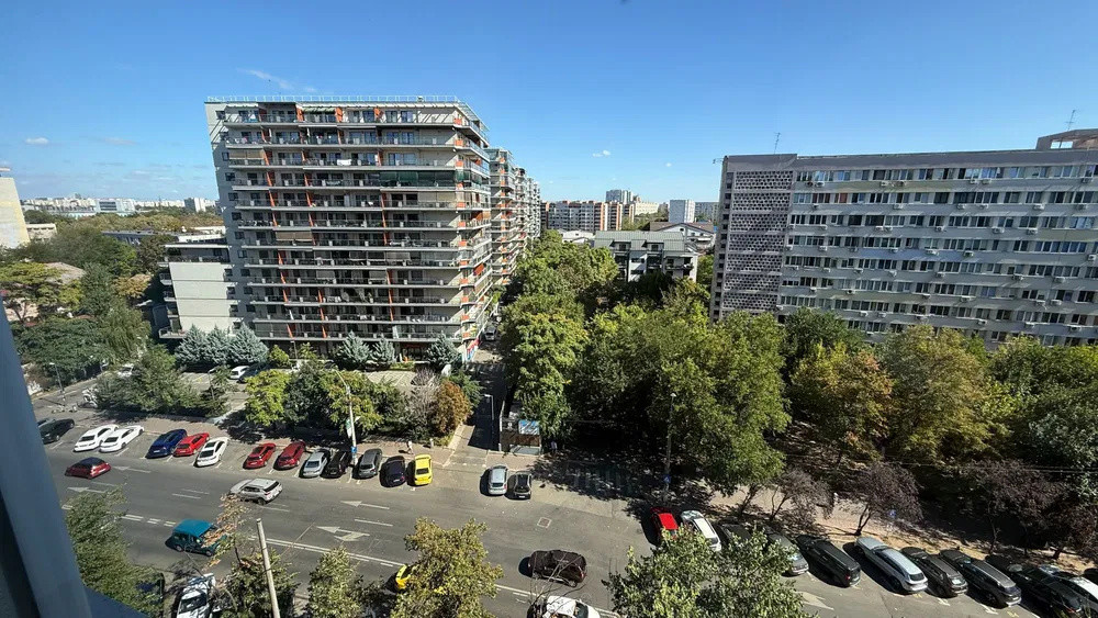 Inchiriere Apartament 3 camere Metrou Dristor