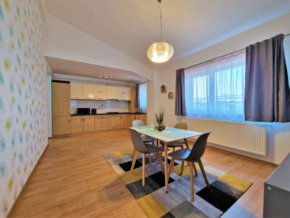 Apartament de închiriat în Pipera, tip penthouse, 120mp, premium