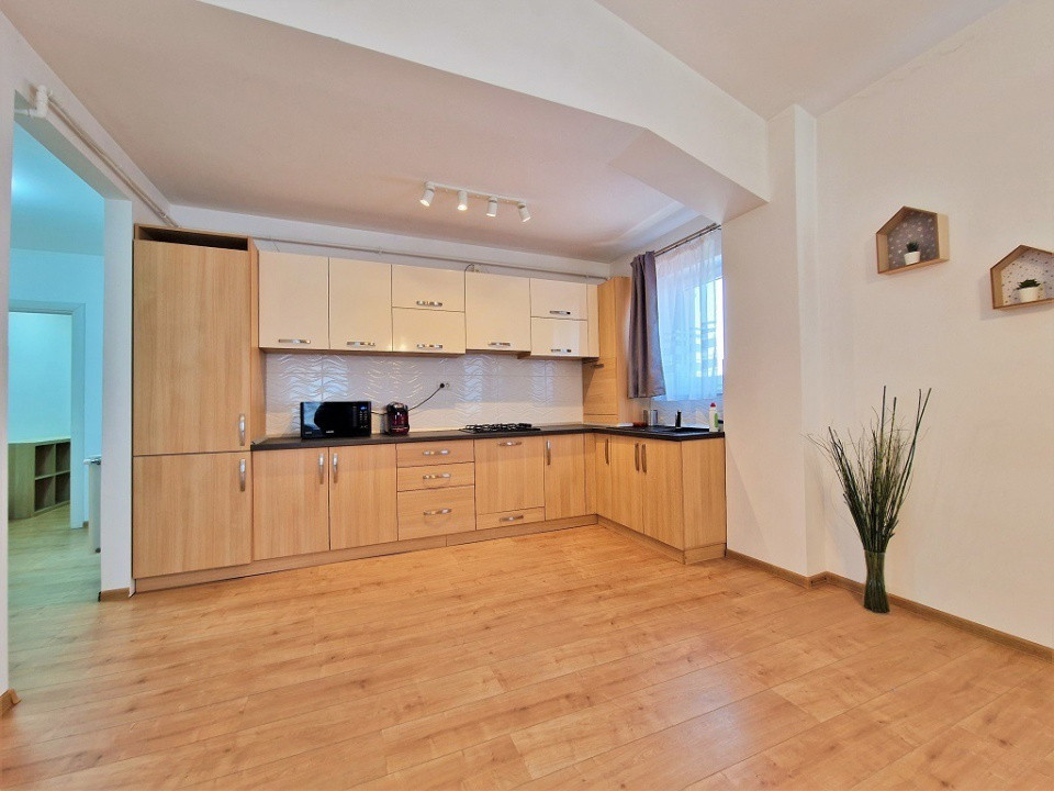 Apartament de închiriat în Pipera, tip penthouse, 120mp, premium