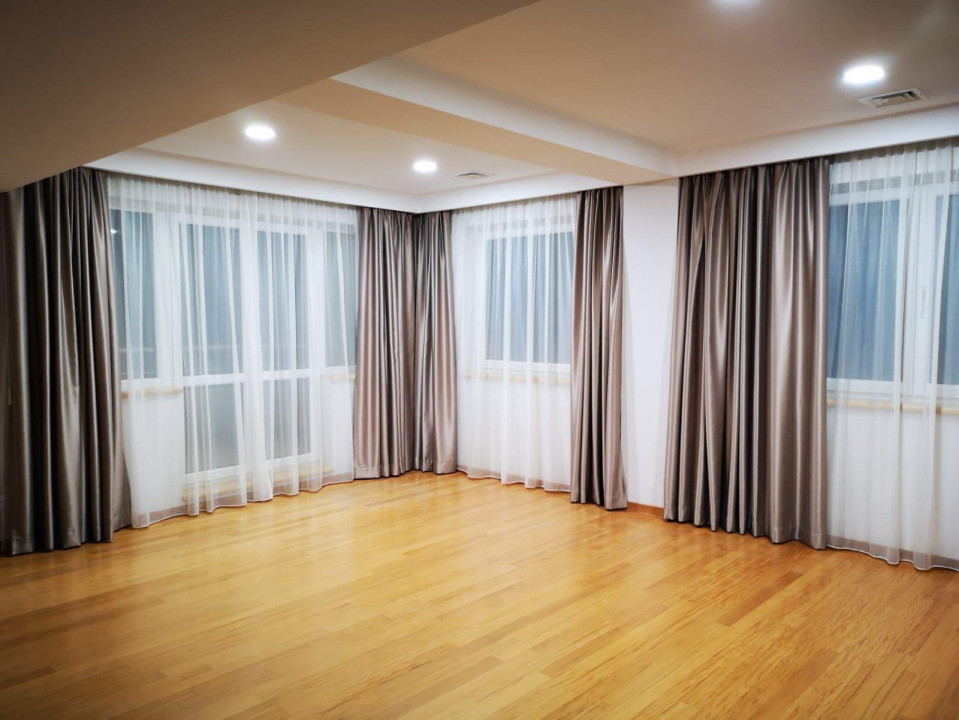 4 camere | nemobilat | 251mp utili