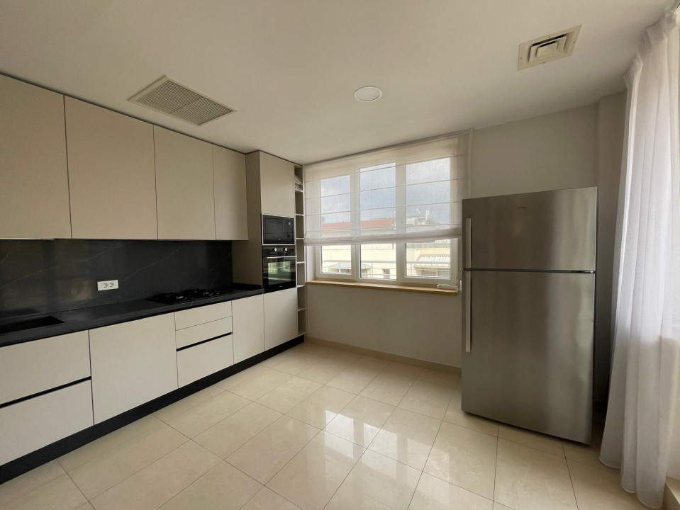 4 camere | nemobilat | 251mp utili