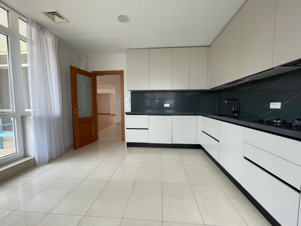 4 camere | nemobilat | 251mp utili