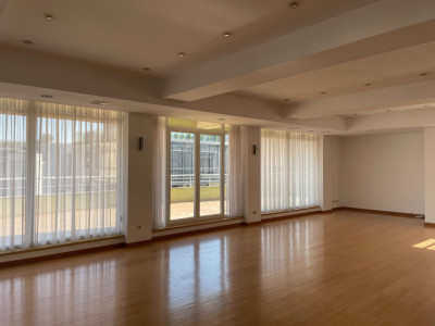 4 camere | nemobilat | 251mp utili