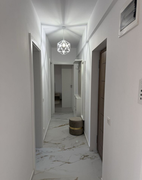 Apartament 2 camere zona Jiului,  centrala proprie