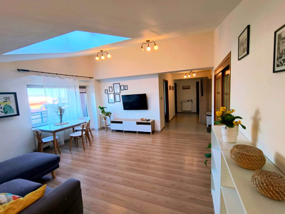 De inchiriat Apartament 3 camere , 90 mp - metrou 1 Decembrie | Trapezului 