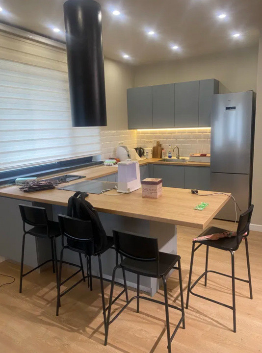 VILĂ NOUĂ DE ÎNCHIRIAT –165 mp, mobilată complet –1.600 €/lună