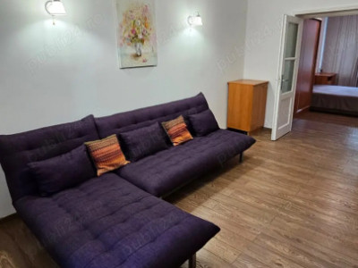 de inchiriat apartament semidecomandat cu 3 camere  in Floreasca