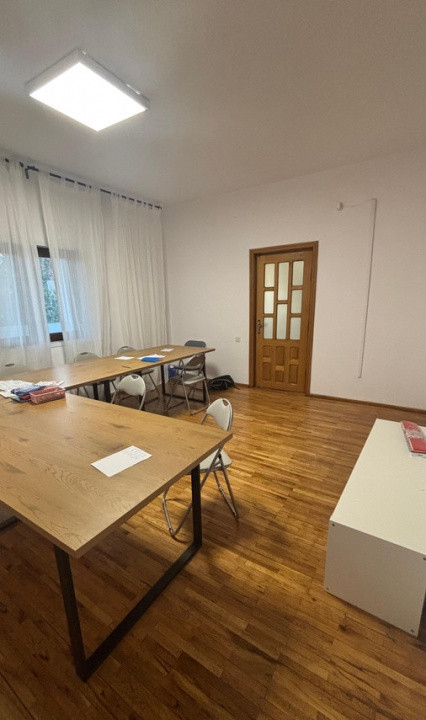 Vila de inchiriat | Eroii Revolutiei | 210 mp | P+2+ subsol