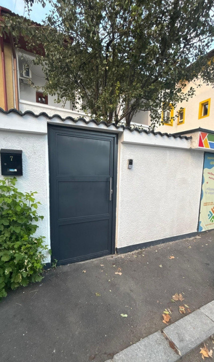 Vila de inchiriat | Eroii Revolutiei | 210 mp | P+2+ subsol