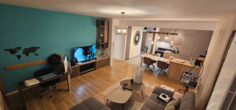 Apartament de vânzare cu  3 camere Pipera 