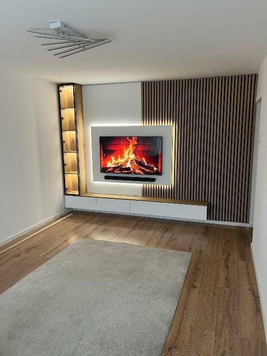 De inchiriat apartament decomandat cu 2 camere  in Herastrau 