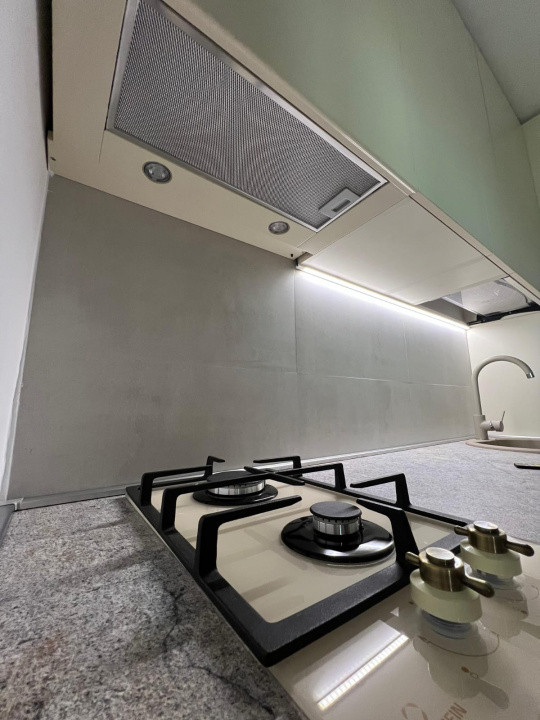 De inchiriat apartament decomandat cu 2 camere  in Herastrau 