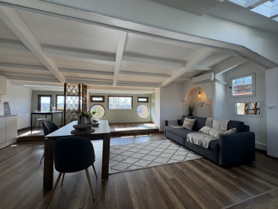 Apartament de vanzare  decomandat cu 3 camere  in  Pipera 