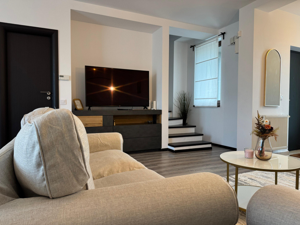 Vilă modernă  Pipera / Vasile Alecsandri 