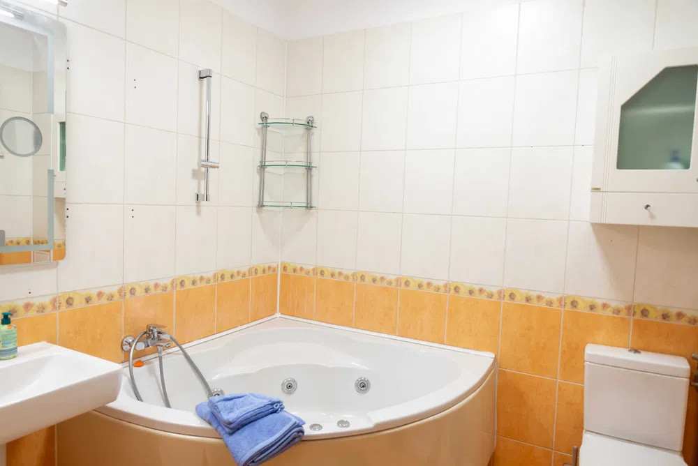 Vila moderna la cheie, gradina, piscina, prima inchiriere, vedere lac, Pipera